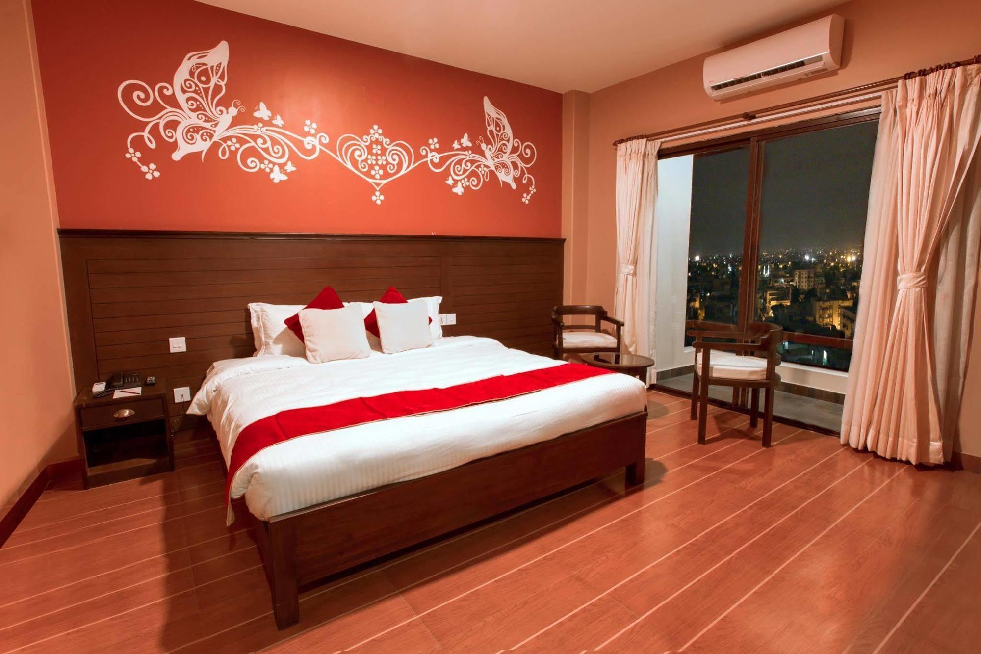 Hotel City Park Pokhara Exterior photo